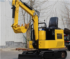 小型挖掘機適合什么的工作環境及注意事項